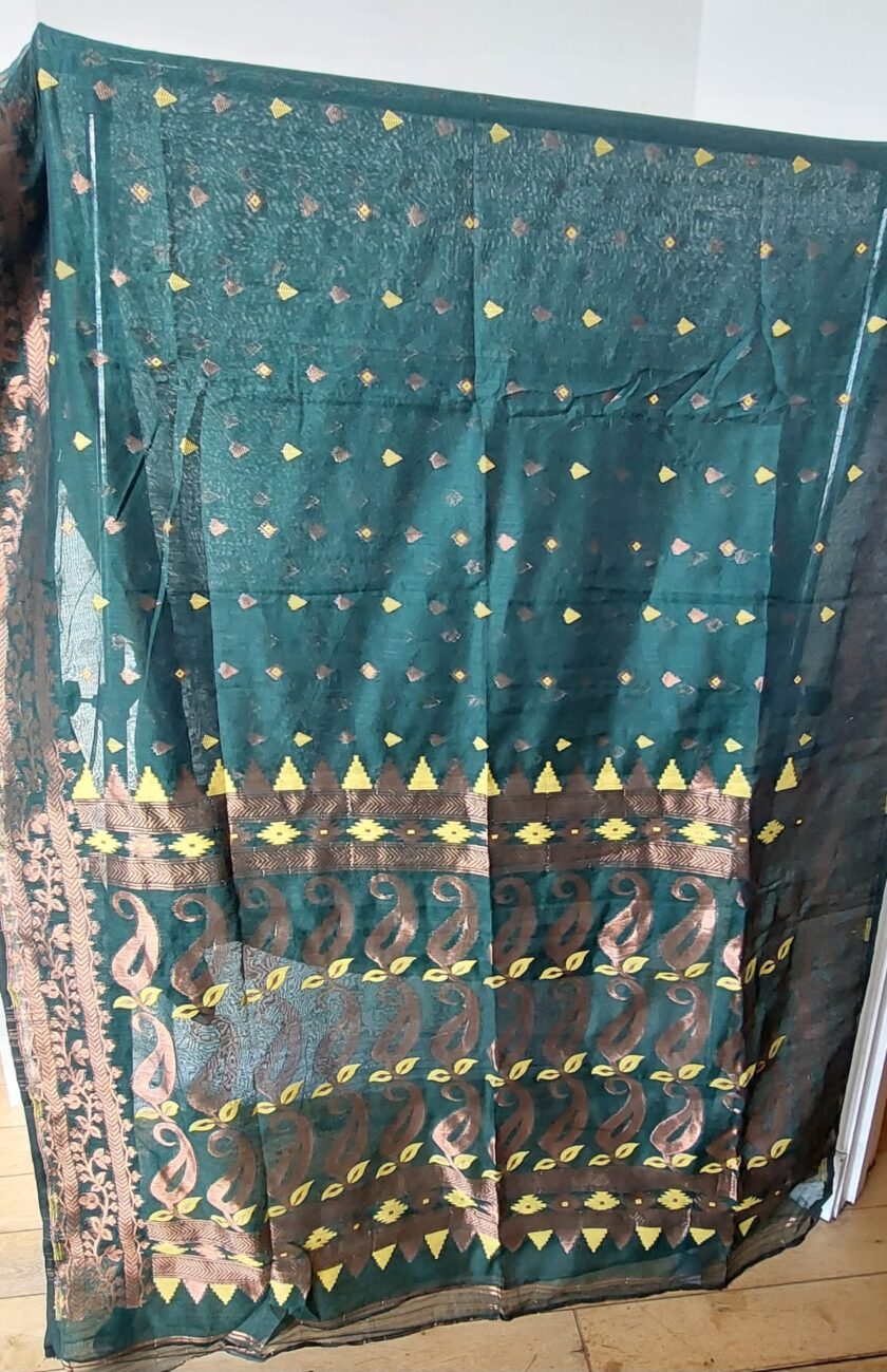 Dhakai Jamdani Saree